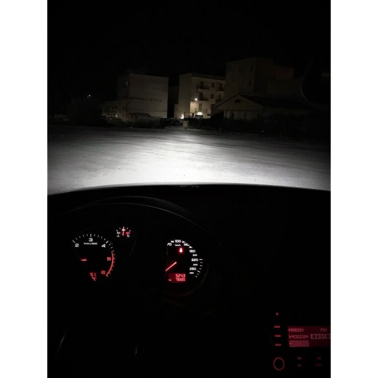 <p><span style="color: #626262;">Kit Xenon Specifico per i fari della tua Audi A3. Engineered by Xenovision - Qualit&agrave; Massima.</span></p>