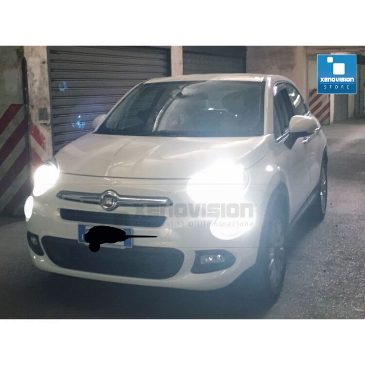 <p>Kit Xenon Specifico per i fari della tua Fiat 500 X. Engineered by Xenovision - Qualit&agrave; Massima.</p>