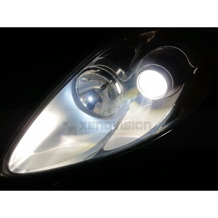 <p>Kit Xenon Specifico per i fari della tua Fiat Bravo. Engineered by Xenovision - Qualit&agrave; Massima.</p>