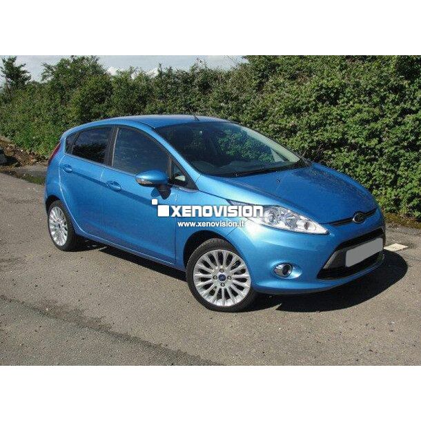 2 Kit Xenon Ford Fiesta - da 2008 a 2012 - Parabola - Xenon 35W e Led - 5000k <p>Kit Xenon 35W e Luci Posizione a Led in tinta, pacchetto specifico per Ford Fiesta 2008 in poi. Plug&Play, contiene tutto l'occorrente. Luce Bianco Solare 5000k </p>