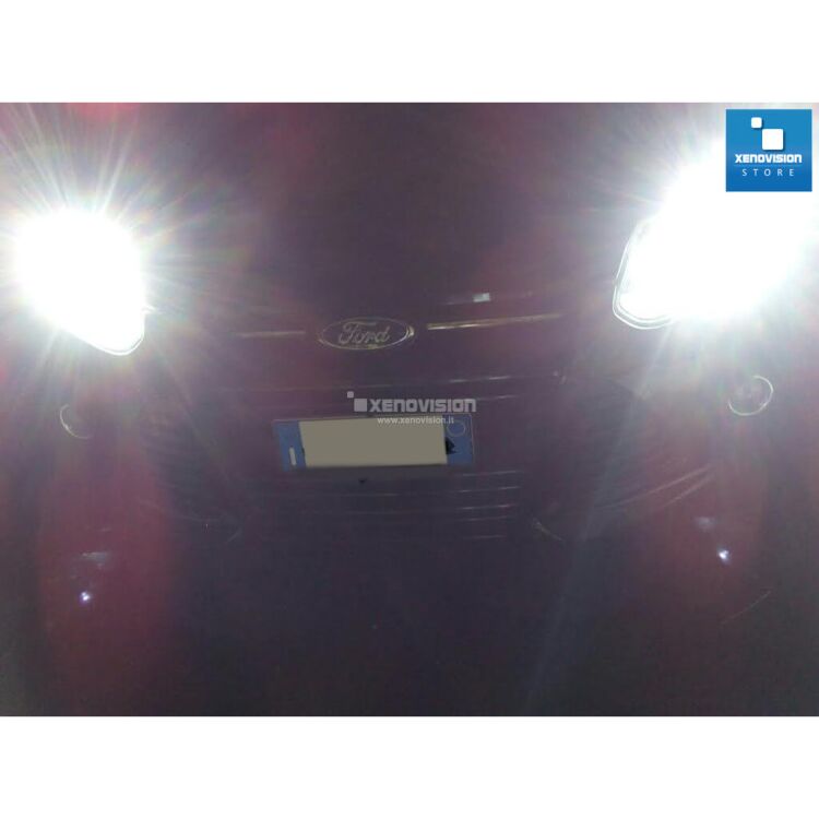 7 Kit Xenon Ford Focus - Parabola - 2011 in poi - Xenon 35W e Led - 6100k <p>Kit Xenon Focus Pro Korea 35W specifico per il faro delle Ford Focus, C-Max dal 2011 in poi e Luci Posizione Led in tinta. Plug&Play, l'unico zero spie, contiene tutto l'occorrente. Luce Bianco Lunare 6100k.</p>