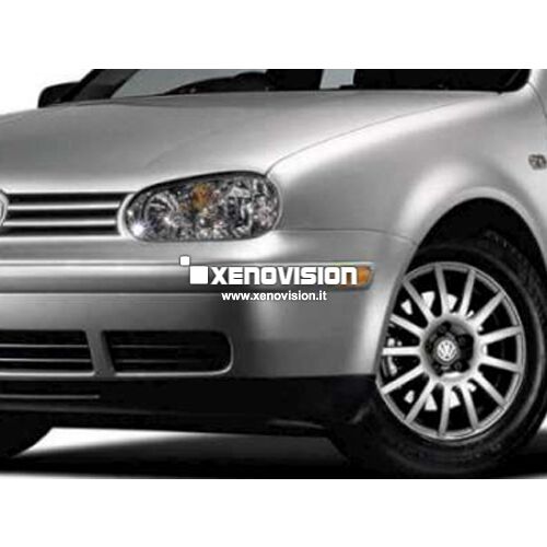 1 Kit Xenon Golf IV - 1997 al 2004 - Xenon 35W e Led Posizione - 6000k <p>Kit Xenon 35W specifico per il faro della Golf IV e Luci Posizione a Led in tinta. Plug&Play zero spie, contiene tutto l'occorrente. Luce Bianco Lunare 6000k.</p>
