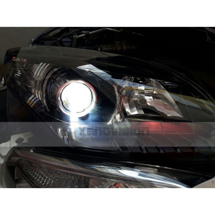 7 Kit Xenon H7-C 5300k 35W 64Bit Focus Pro Xenovision Bianco Solare <p><strong>La Qualità Massima sul mercato.</strong> Kit Xenon Professionale, equipaggiato con lampade di altissima qualità Xenovision FocusPro Korea H7-C 5300k.</p>