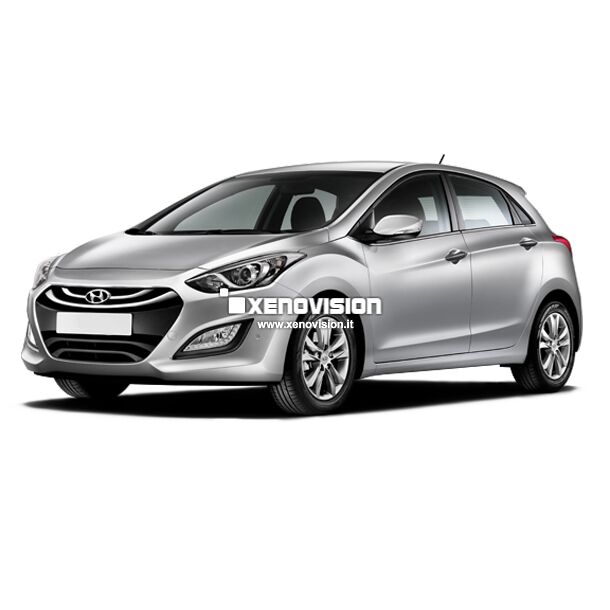 <p>Kit Xenon Focus Pro Korea 35W specifico per il faro della Hyundai i30 e Luci Posizione a Led in tinta. Plug&amp;Play zero spie, contiene tutto l&#39;occorrente. Luce Bianco Solare 5300k.</p><p>&nbsp;</p>