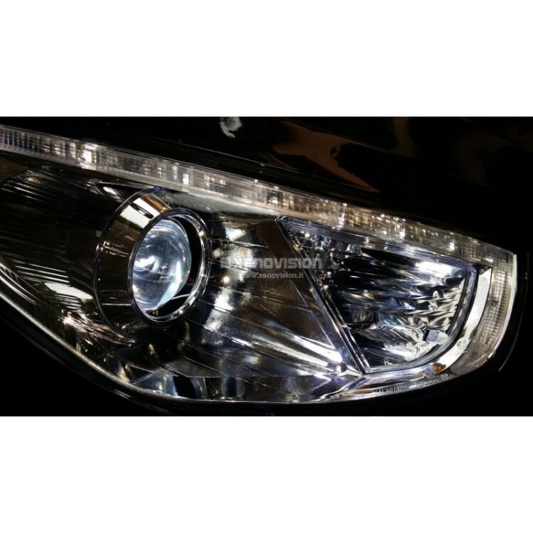 6 Kit Xenon Hyundai IX35 - 2009 al 2013 - Xenon 35W e Led - 6000k <p>Kit Xenon Lampade XE 35W specifico per il faro della Hyundai IX35 e Luci Posizione a Led in tinta. Plug&Play zero spie, contiene tutto l'occorrente. Luce Bianco Lunare 6000k.</p>