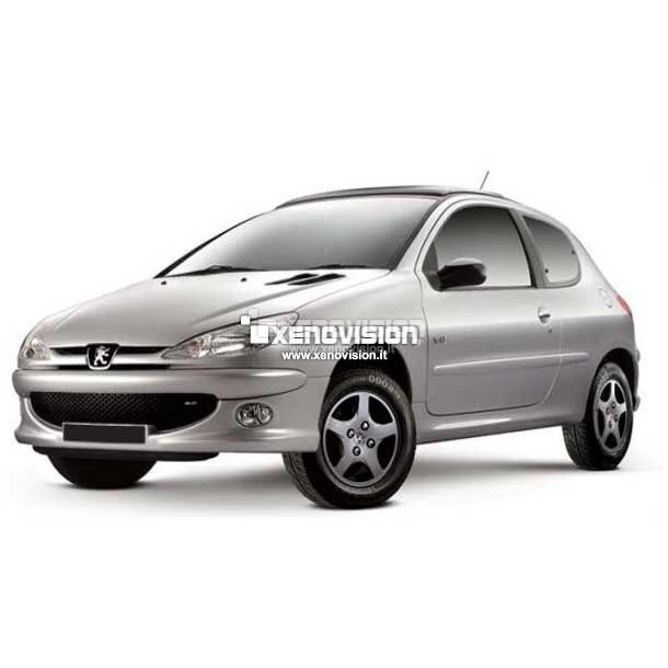 Kit Xenon Peugeot 206 - 1998 in poi - BiXenon 35W e Led Posizione - 5000k <p>Kit Xenon 35W specifico per il faro della Peugeot 206 e Luci Posizione a Led in tinta. Plug&Play zero spie, contiene tutto l'occorrente. Luce Bianco Solare 5000k.</p>
