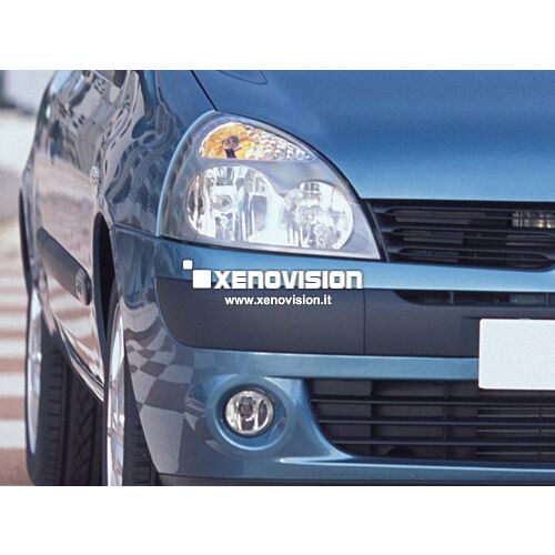 1 Kit Xenon Renault Clio II - 2001 a 2012 - Xenon 35W e Led Posizione - 6000k <p>Kit Xenon 35W e Luci Posizione a Led in tinta, pacchetto specifico per Renault Clio II con parabola senza oscuratore. Plug&Play, contiene tutto l'occorrente. Luce Bianco Lunare 6000k </p>
