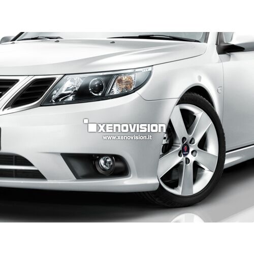 1 Kit Xenon Saab 9-3 - dal 2008 in poi - Xenon 35W e Posizione - 6000k <p>Kit Xenon 35W specifico per il faro della Saab 9.3 e Luci Posizione a Led in tinta. Plug&Play zero spie, contiene tutto l'occorrente. Luce Bianco Lunare 6000k.</p>
<p> </p>