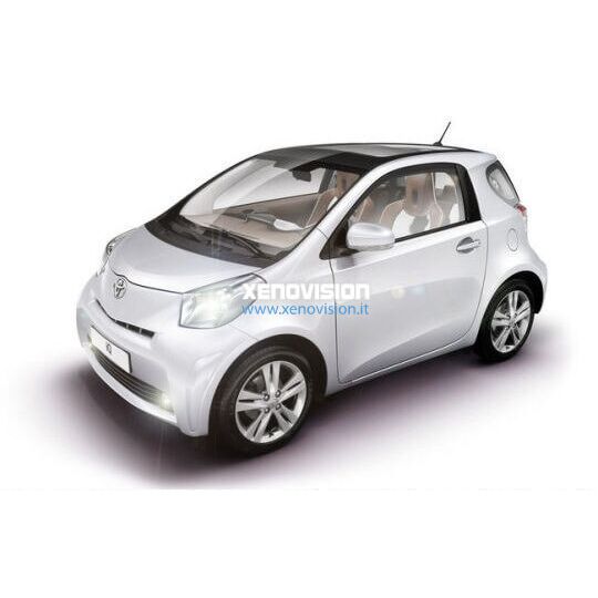 0 Kit Xenon Toyota IQ - 2008 in poi - Bixenon, Led Posizioni e Targa - 6000k <p>Kit Xenon 35W specifico per il faro della Toyota IQ , Luci Targa e Luci Posizione a Led in tinta. Plug&Play zero spie, contiene tutto l'occorrente. Luce Bianco Lunare 6000k</p>