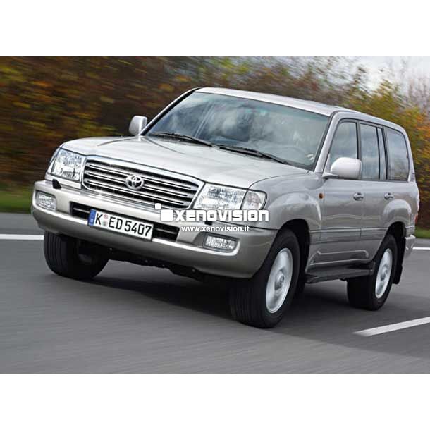 0 Kit Xenon Toyota Land Cruiser 100 J10 - 1998 a 2007 - 55W e Led - 6000k <p>Kit Xenon 55W specifico per il faro della Toyota Land Cruiser con innesto HB4 e Luci Posizione a Led in tinta. Plug&Play zero spie, contiene tutto l'occorrente. Luce Bianco Lunare 6000k.</p>