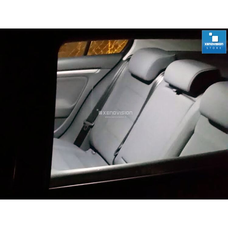 4 Led Luci Cortesia Soffitto VW Golf 5 6 Passat Posteriori - 800Lumen 6000k <p>Kit Led Luci Cortesia Posteriori per VW Golf 4 5 e Passat. Rimpiazzano Plug&Play le lampadine delle vostre plafoniere sul soffitto dell'auto, aumentando notevolmente la luminosità dell'interno, con un'illuminazione di un bianco purissimo 6000k. Qualità Garantita Xenovision.</p>