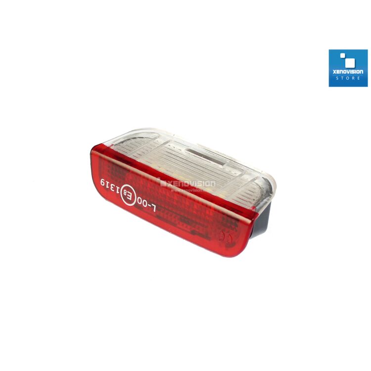 2 Led Sottoporta Posteriori Porsche Cayenne Skoda Superb Seat Alhambra - 600Lm <p><strong>600 Lumen </strong>Una coppia di placche Led Plug&Play per luci pozzanghera/sottoporta POSTERIORI Porsche, Seat, Skoda. Rimpiazza i punti luce esistenti, zero spie. Installazione semplicissima.</p>