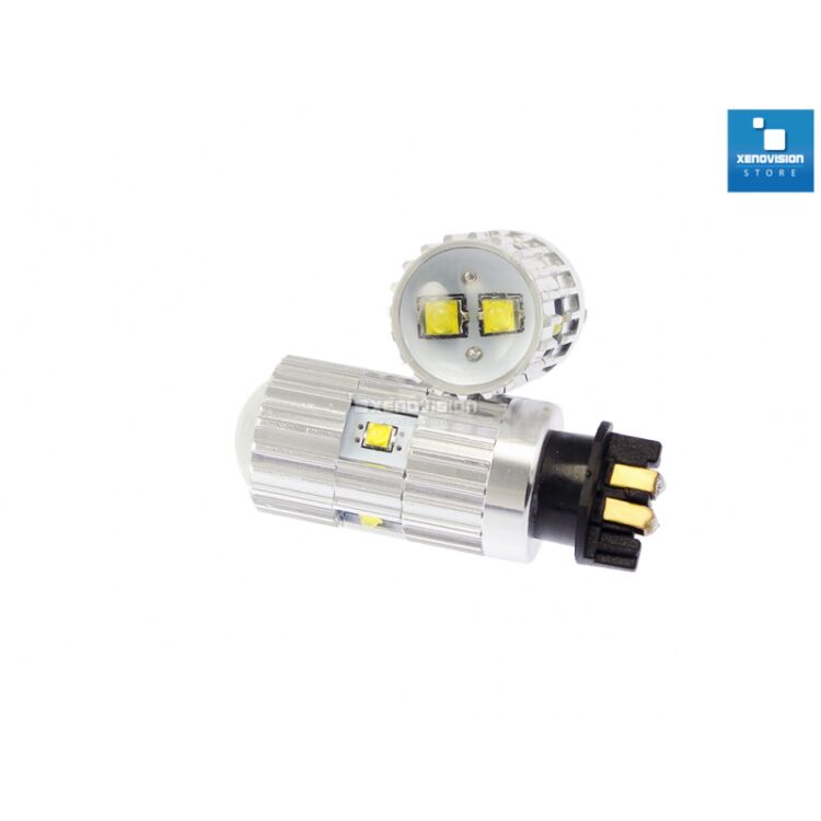 1 PW24W Kit Led CREE per Luci Diurne DRL VW Golf VII 2013 in poi <p><strong><span class="Stile4">800Lumen - Zero Spie, Plug&Play. </span></strong><span class="Stile4">Kit Led Ultraluminosi per DRL VW Golf VII 2013 in poi. </span><span class="Stile4">Zero Spie e alta potenza con illuminazione a 360 gradi. Risultato Garantito, Top Quality. Luce Bianco Lunare.</span><strong><br /></strong><strong><br /></strong></p>