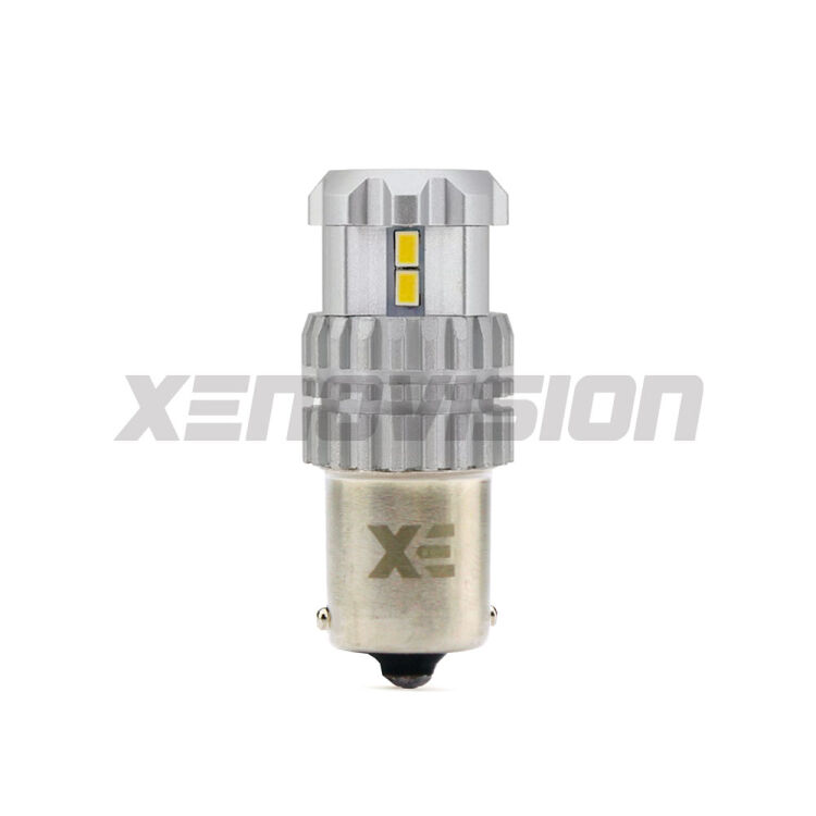 PY21W: Lampadina frecce LED Gear FINE SERIE: NO GARANZIA <p><strong>3x più luce.</strong> Una lampada LED PY21W per Frecce. Richiede resistenze per eliminare lampeggio rapido. Qualità Massima.</p>FINE SERIE: NO GARANZIA