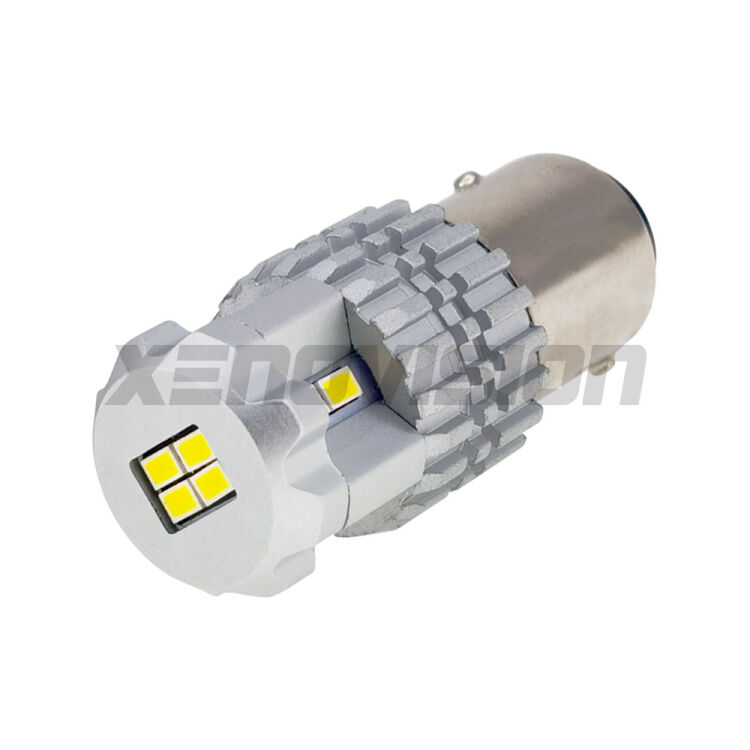 1 PY21W: Lampadina frecce LED Gear FINE SERIE: NO GARANZIA <p><strong>3x più luce.</strong> Una lampada LED PY21W per Frecce. Richiede resistenze per eliminare lampeggio rapido. Qualità Massima.</p>FINE SERIE: NO GARANZIA