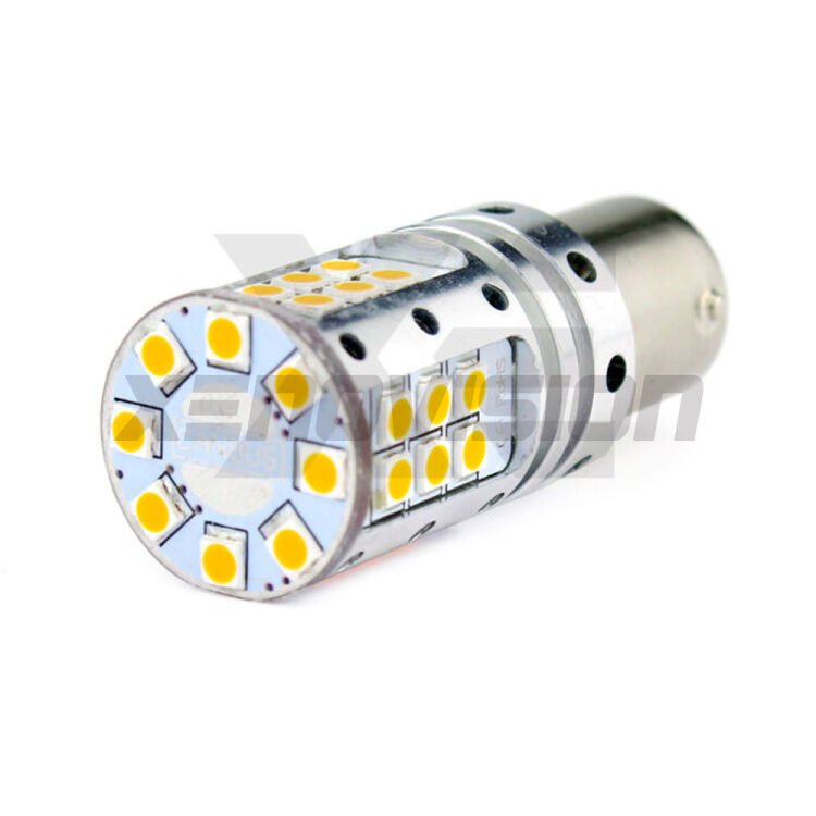 2 Freccia Anteriore LED Hyundai I30 PDE, PD, PDEN 2016 in poi: PY21W Arrow <strong>Freccia Anteriore LED no-spie per Hyundai I30</strong> PDE, PD, PDEN 2016 in poi. Lampada <strong>PY21W</strong> modello top di gamma Arrow.