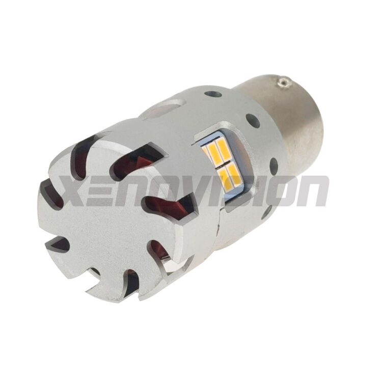 3 Freccia posteriore LED Hyundai I30 PDE, PD, PDEN 2016 in poi: PY21W Gear3 <strong>Freccia posteriore LED no-spie per Hyundai I30</strong> PDE, PD, PDEN 2016 in poi. Lampada <strong>PY21W</strong> modello Gear3 no Hyperflash, raffreddata a ventola.