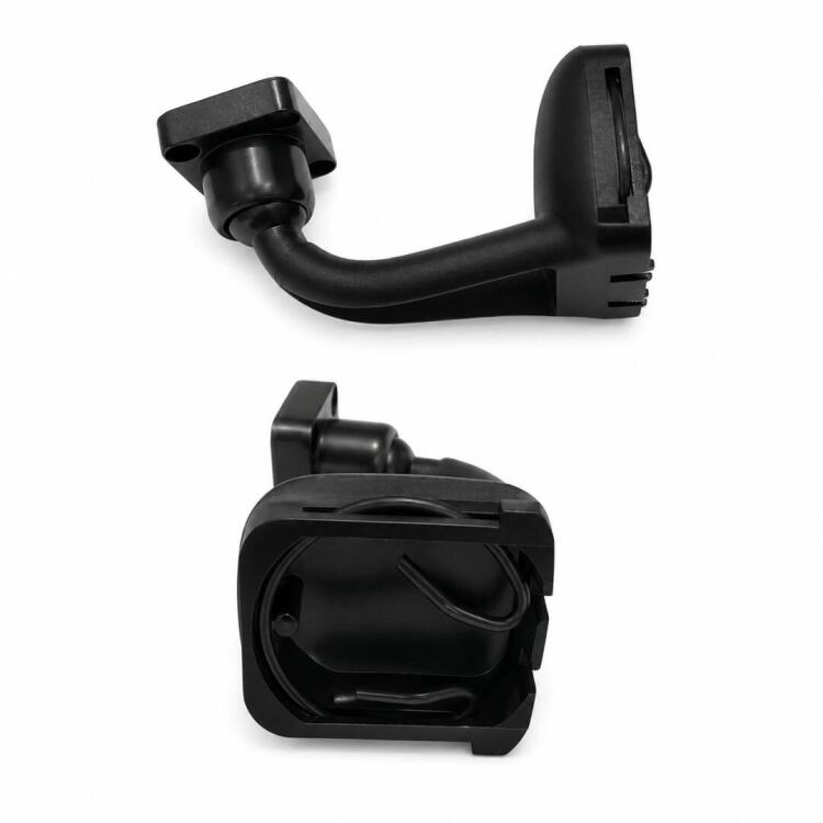 Staffa su misura per montare il nostro kit specchietto con telecamera sul supporto originale dell’auto. Fissaggio stabile, pulito e senza modifiche. Modello 4.