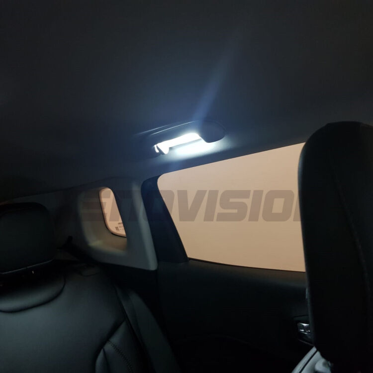 3 Luce Targa LED Hyundai I30 PDE, PD, PDEN 2016 in poi: T10 GoldStar <strong>Luce Targa LED Hyundai I30</strong> PDE, PD, PDEN 2016 in poi: ottima luminosità a 360 gradi. Si inseriscono ovunque. Canbus, Top Quality.