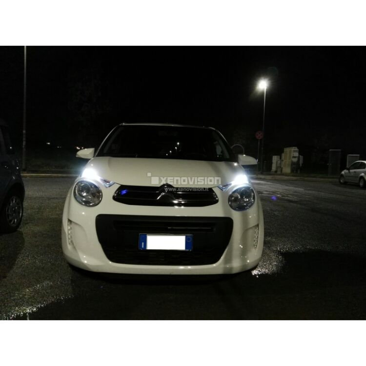 7 Luce Targa LED Hyundai I30 PDE, PD, PDEN 2016 in poi: T10 GoldStar <strong>Luce Targa LED Hyundai I30</strong> PDE, PD, PDEN 2016 in poi: ottima luminosità a 360 gradi. Si inseriscono ovunque. Canbus, Top Quality.