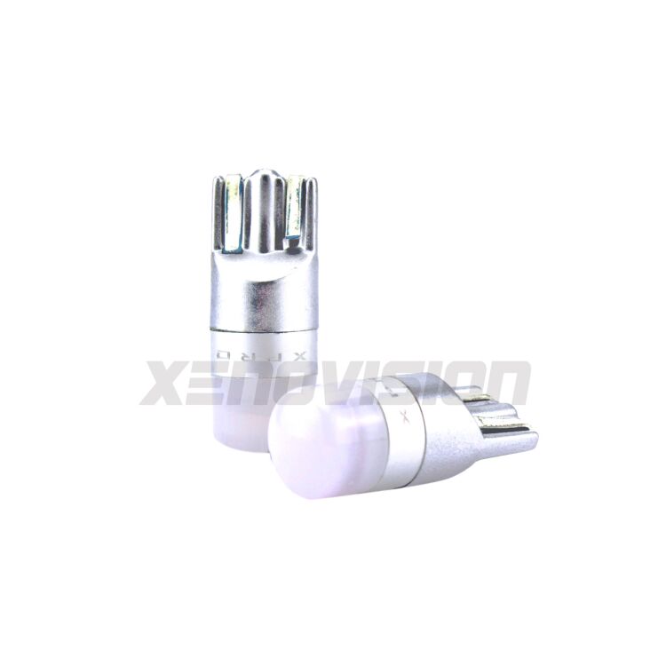 T10 (W5W) XPRO Ruby LED - LED Luce Rossa per Stop e Interni (coppia) <p><strong>3.0x volte più luce. </strong>Luce Rossa, perfette per interni e terzo stop. Si inseriscono ovunque. Canbus, Top Quality.</p>