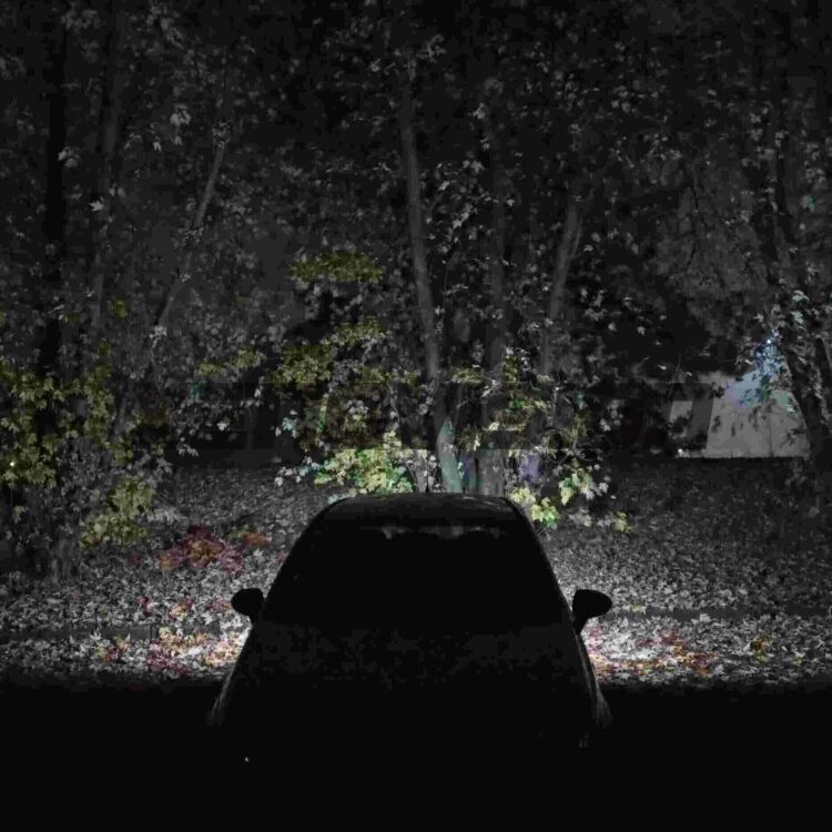 4 Retromarcia LED T15 BackBeamPRO per Hyundai I30 PDE, PD, PDEN 2016 in poi <strong>Luce retromarcia LED per Hyundai I30</strong> PDE, PD, PDEN 2016 in poi. Una lampadina <b>T15</b> esageratamente spinta: 15W di potenza, 20 volte più luce delle originali.