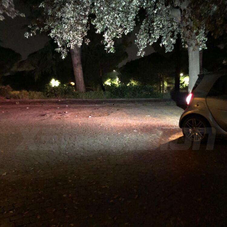 <p>Cannone LED T15 per Retromarcia esageratamente spinto: 15W reali di assorbimento. Limited Edition.</p>