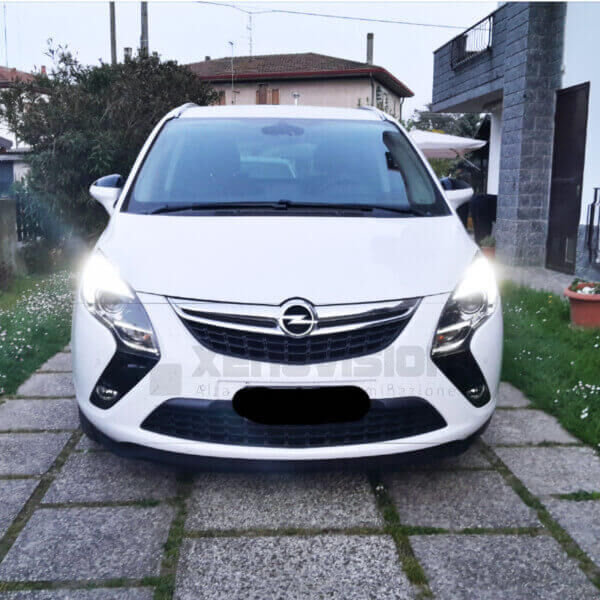 Opel Zafira Tourer 2016