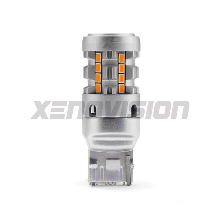 1 Freccia posteriore LED Daihatsu YRV 2000 - 2005: T20 Gear2 FINE SERIE: NO GARANZIA FINE SERIE: NO GARANZIA <strong>Freccia posteriore LED no-spie per Daihatsu YRV</strong> 2000 - 2005. Lampada <strong>T20</strong> modello Gear2 no Hyperflash.