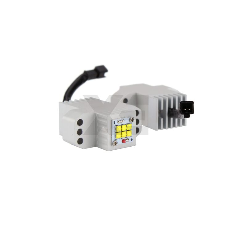 <p>Specifici per BMW E90 LCI. Più luce, più Appeal. Top Quality.</p>