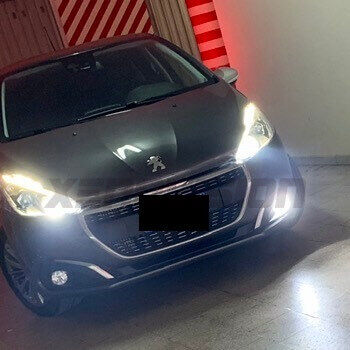  Peugeot 208 2018 
