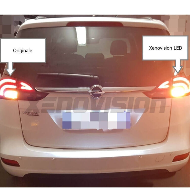  Opel Zafira Tourer (C) 2012 